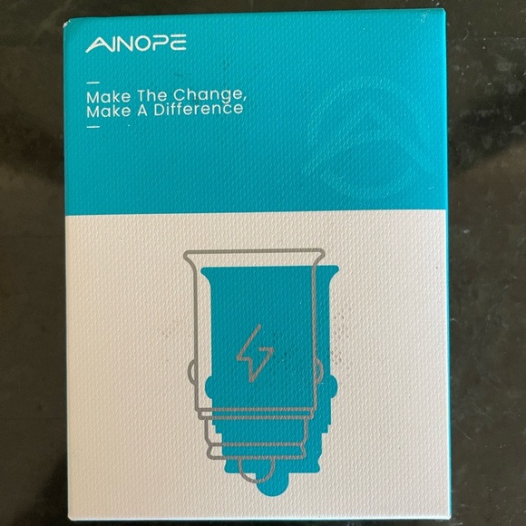 AINOPE All Metal Fast USB Car Charger Adapter - Picture 2 of 9